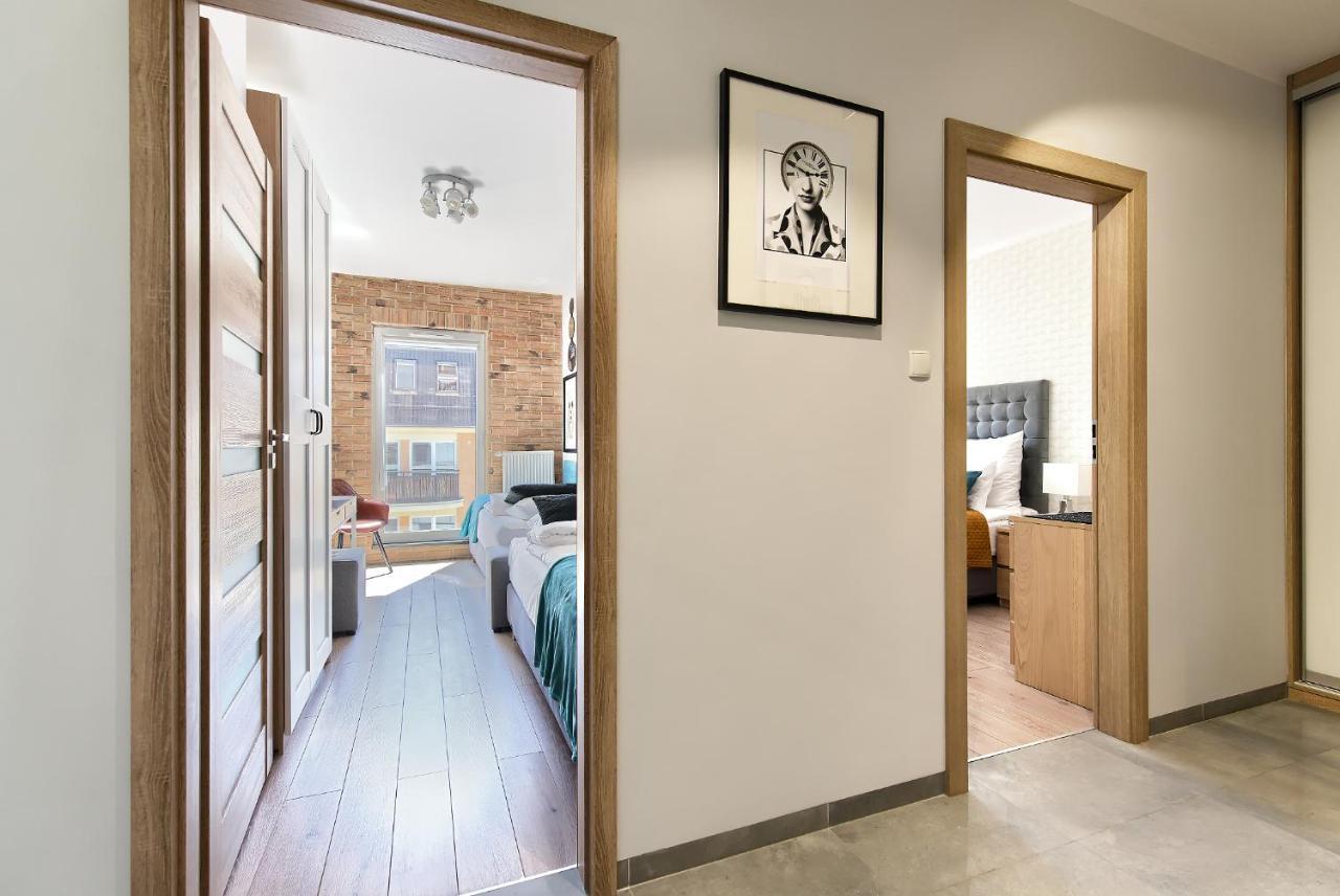 פוזנן Art Apartament Parking By Impero מראה חיצוני תמונה