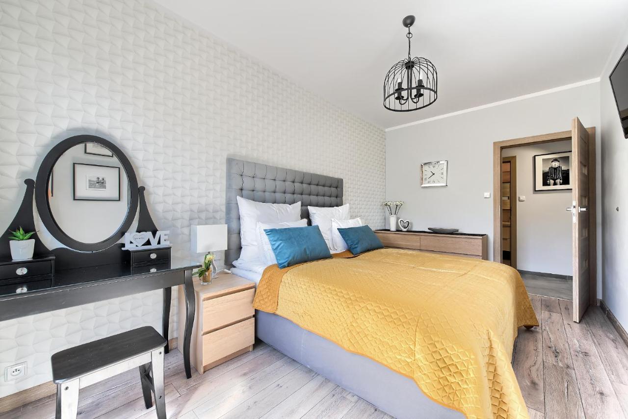 פוזנן Art Apartament Parking By Impero מראה חיצוני תמונה